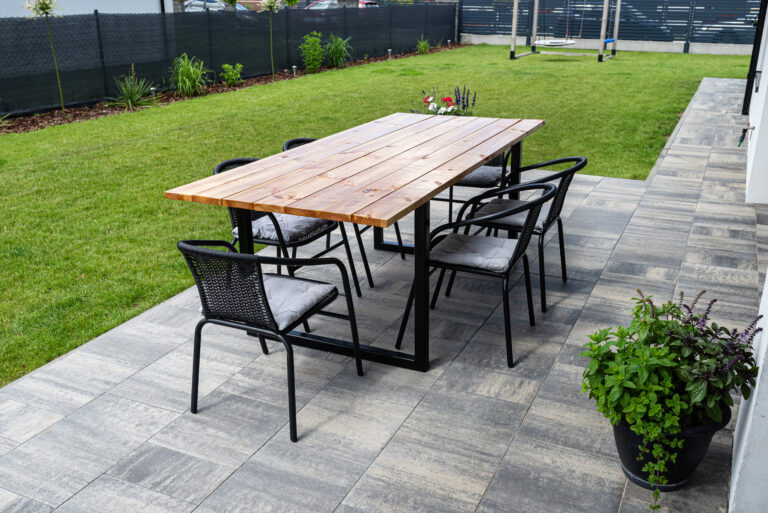 creation-terrasse-saint-pere-marc-en-poulet